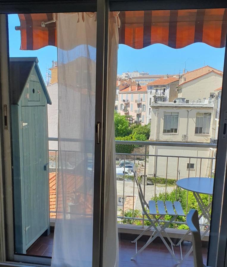Studio 500M Palais Cannes 2 Personnes Exterior photo